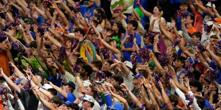 NCAA Tournament selection committee reveals top 16 seeds