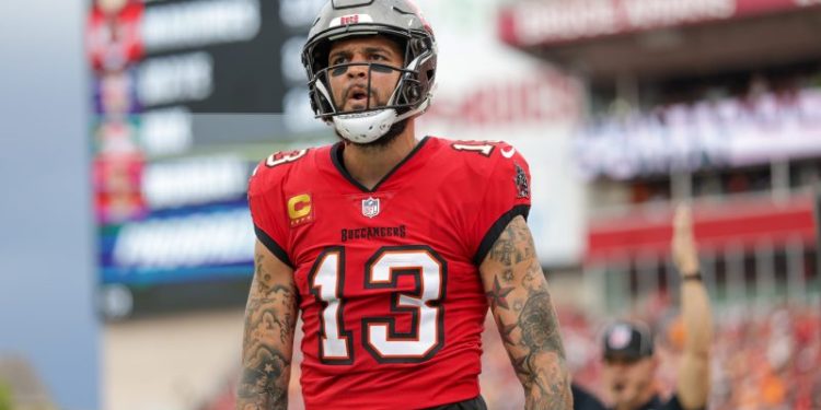 Reports: Mike Evans makes decision on 2026 status