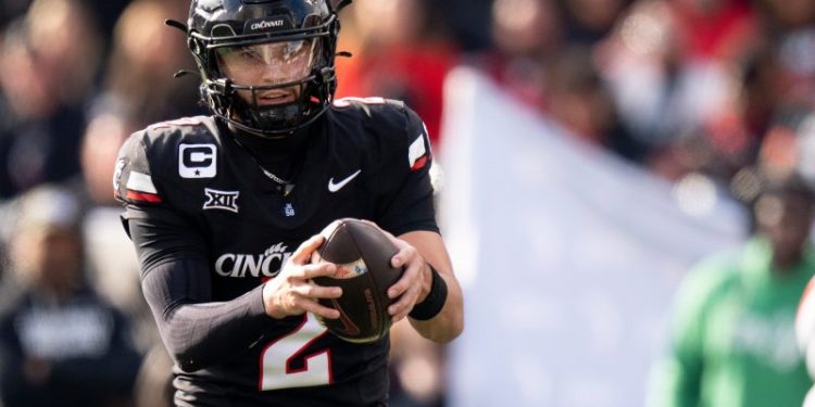 Cincinnati suing Brendan Sorsby for buyout pay in Texas Tech transfer