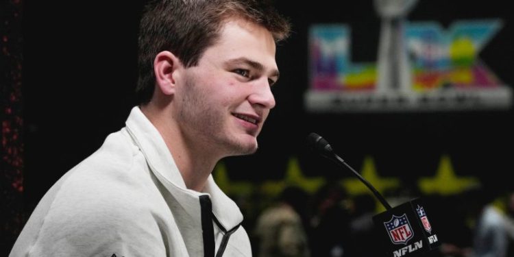 Drake Maye shares best advice Tom Brady has given him