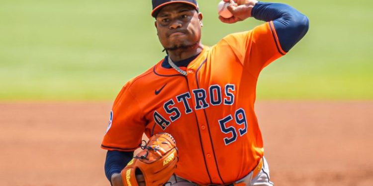 Tigers ink lefty to big-time contract. Not that one.