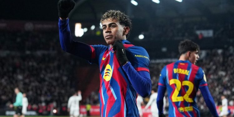Ex-Barcelona president says club rejected PSG offer for Lamine Yamal