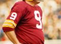 Hall of Fame quarterback dies at age 91