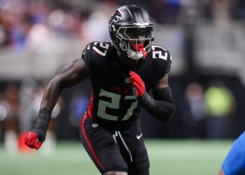 Falcons DE James Pearce Jr. arrested after police pursuit in Florida