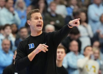 Jon Scheyer says Duke staff members ‘punched in the face’ at UNC