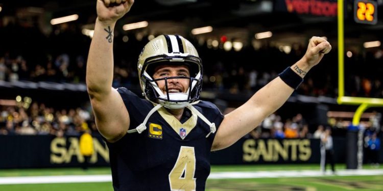 If Derek Carr unretires, these four teams make sense for QB