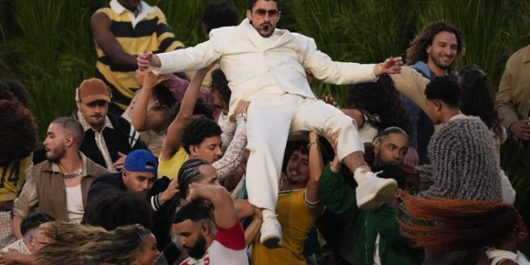 Sports world reacts to Bad Bunny Super Bowl halftime show: ‘It’s Lit!’