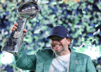 Seahawks GM ‘catching up’ after Super Bowl, clears air on Kenneth Walker