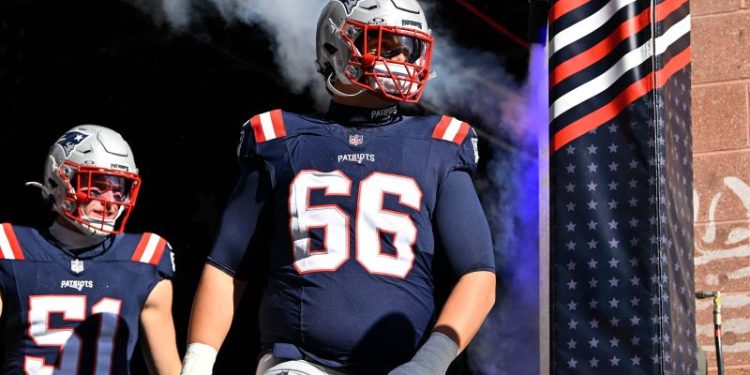 Will Campbell’s arm length not root of struggles, NFL linemen say