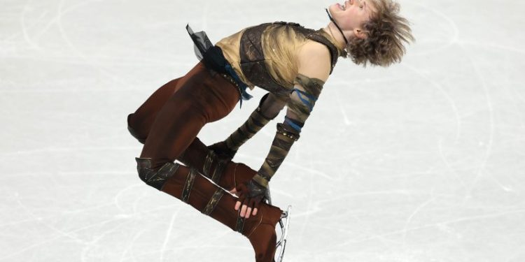 Ilia Malinin gets standing ovation after short program: Highlights