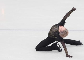 Olympics figure skating live updates: Ilia Malinin skates for gold