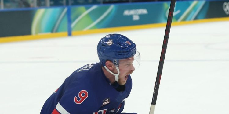 USA rallies past Denmark to improve to 2-0