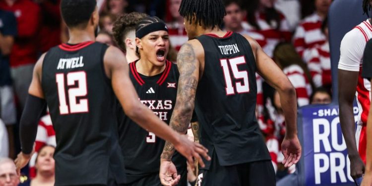 Texas Tech basketball bus tire punctured after upset win over Arizona
