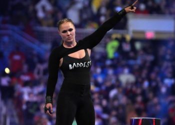 Ronda Rousey vs Gina Carano fight set for Netflix blockbuster