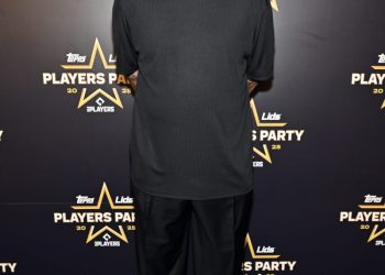 MLBPA boss’ poorly-timed exit leaves players without a paddle