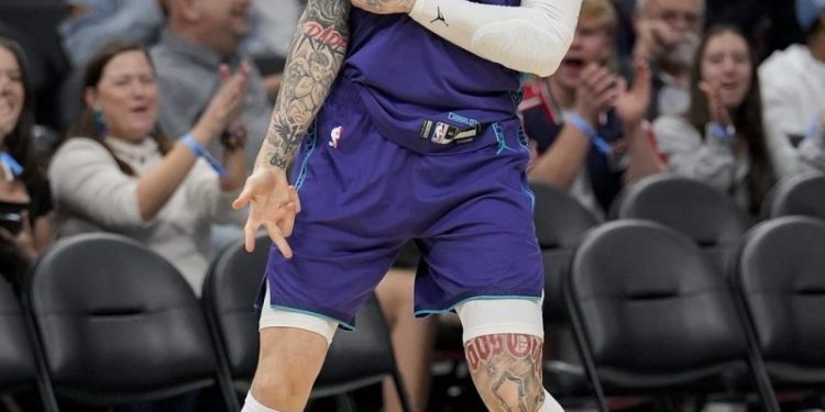 NBA star LaMelo Ball involved in car crash in Charlotte: What we know