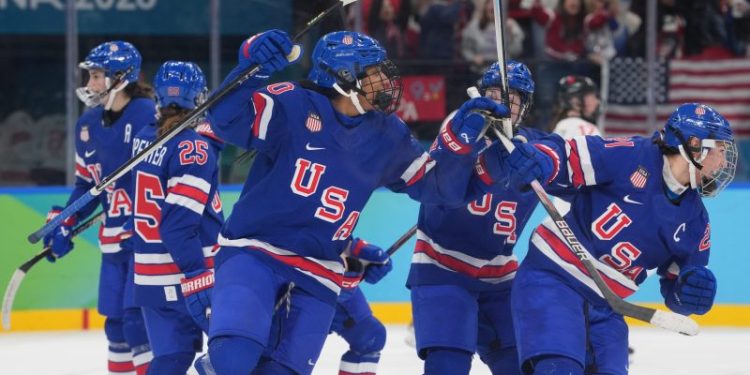 Hilary Knight breaks US Olympic records with clutch goal vs. Canada