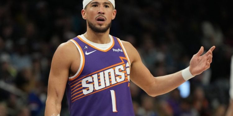 Suns star Devin Booker leaves game with hip injury: what to know