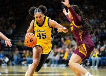 Women’s basketball TV guide: Iowa vs. Michigan is must-watch