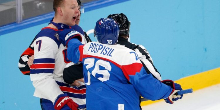 USA-Slovakia jerseys cause confusion for viewers: Reactions