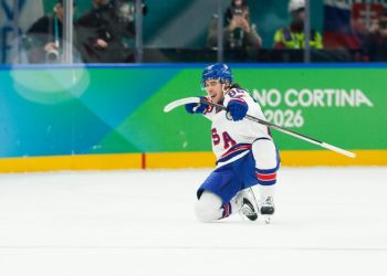 USA routs Slovakia, will play Canada for men’s hockey gold