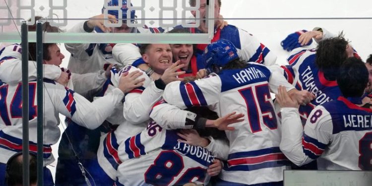 Watch: USA men’s hockey players celebrate gold medal at Miami nightclub