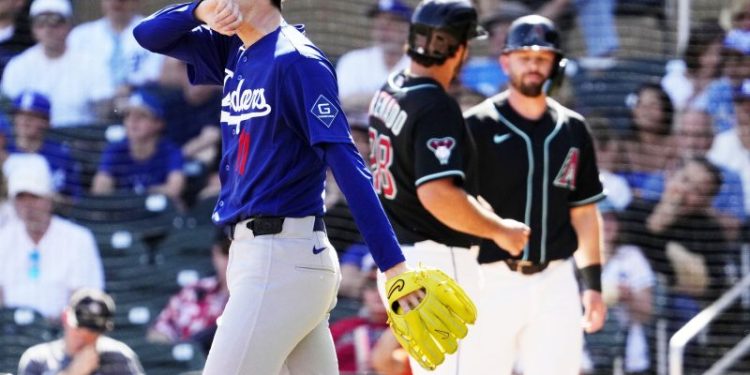 Roki Sasaki’s shaky spring debut invokes concern for Dodgers