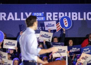 Vulnerable Dem senator slammed for requiring photo ID at rally, but not to vote