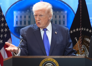 DHS shutdown drags into week two as Iran threat, SOTU clash complicate Hill talks