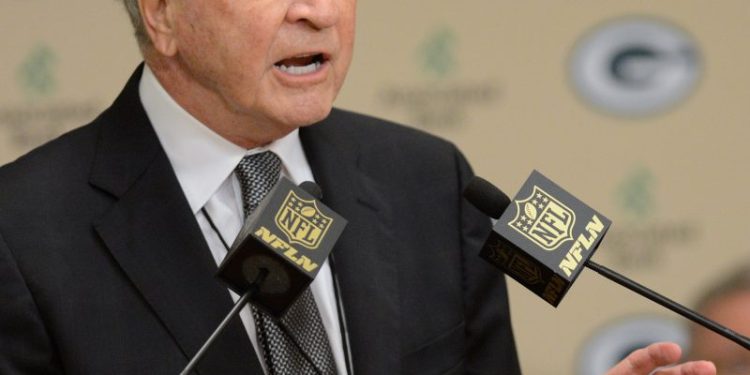 Former Packers president Bob Harlan dies at 89