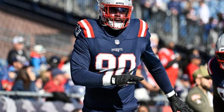 Battery, assault charges against NFL lineman dropped by DA. Here’s why