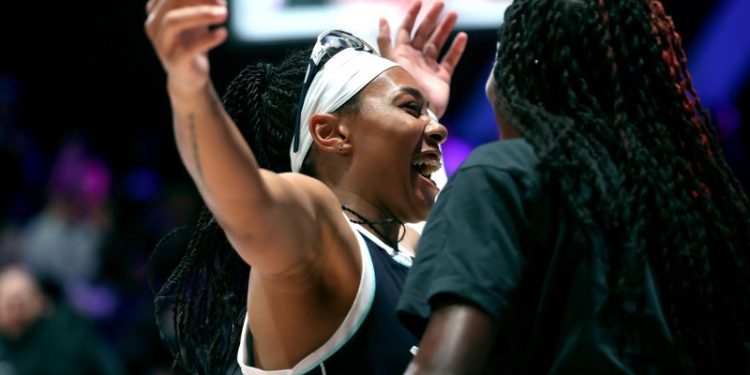 Allisha Gray $100K richer after cashing in on Unrivaled bonuses