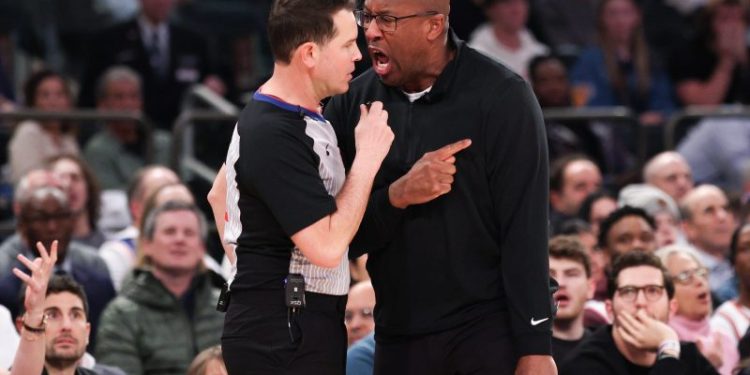 Knicks coach calls out NBA MVP: ‘Great job convincing the referees’