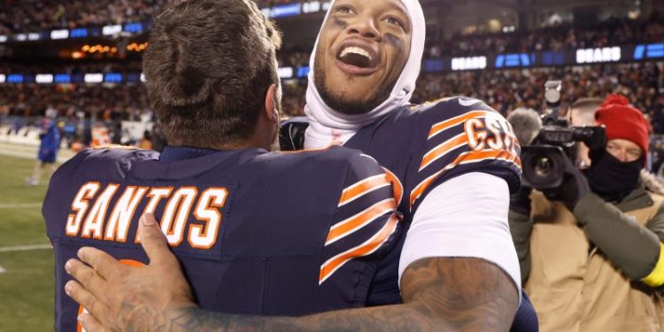 Who won trade between top NFL contenders for standout receiver?