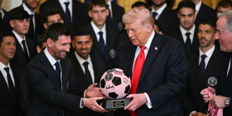 Trump asks if Messi is better than Pelé at White House visit