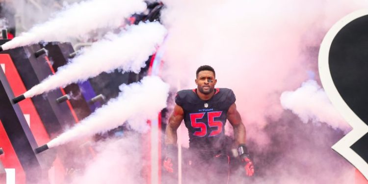 Houston Texans extend All-Pro edge rusher