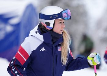 Lindsey Vonn opens up on verge of losing spot atop downhill standings