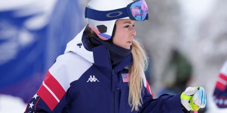 Lindsey Vonn opens up on verge of losing spot atop downhill standings