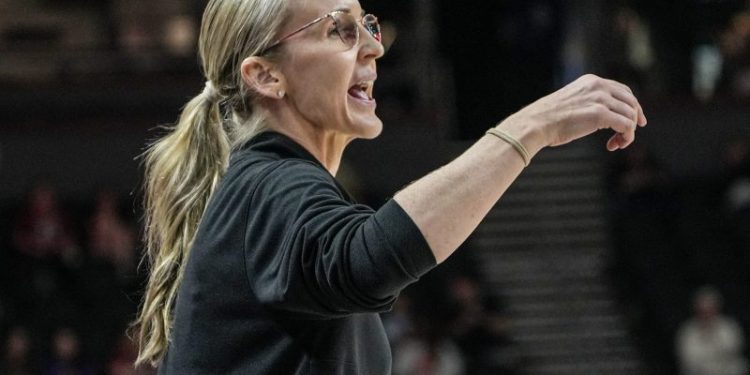 Vanderbilt coach Shea Ralph ejected in SEC Tournament vs. Ole Miss