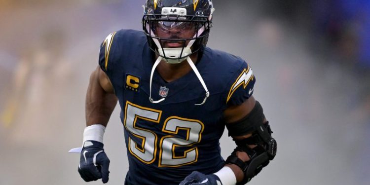 Chargers agree to one-year deal with Khalil Mack before free agency