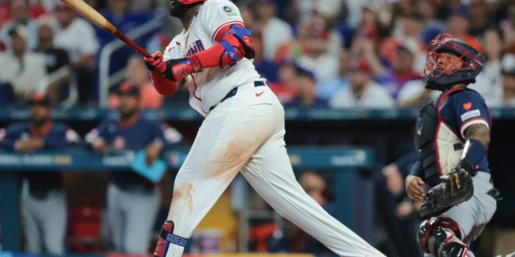 Dominican Republic homers four times to beat Netherlands at WBC