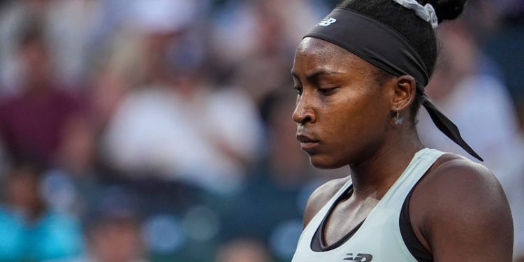 Coco Gauff forced to retire, 18-year-old phenom moves on at Indiana Wells