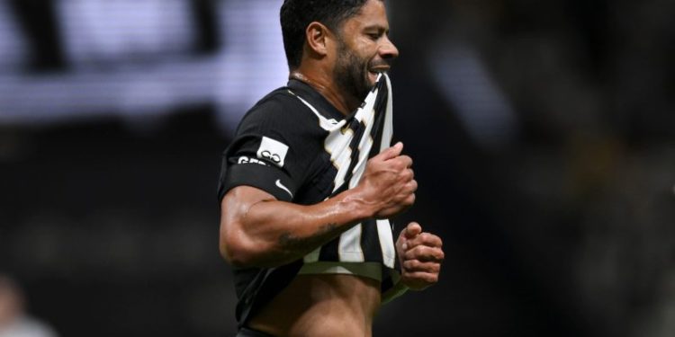 Watch: Mass brawl in Brazilian match results in 23 red cards