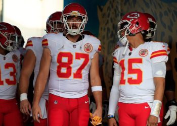 Chiefs headed back to Super Bowl? What Kelce, Walker signings mean