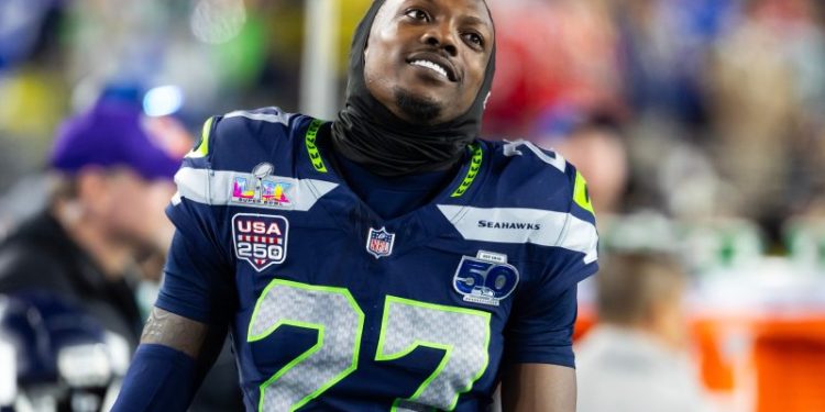 Eagles agree to free-agent contract with former Seahawks CB