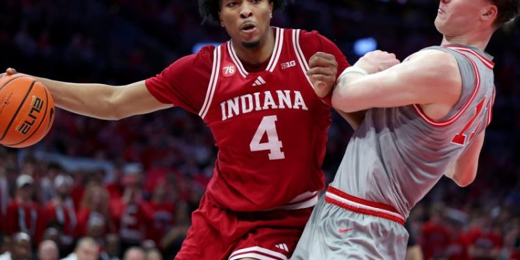 March Madness live bracketology: NCAA Tournament bracket updates today