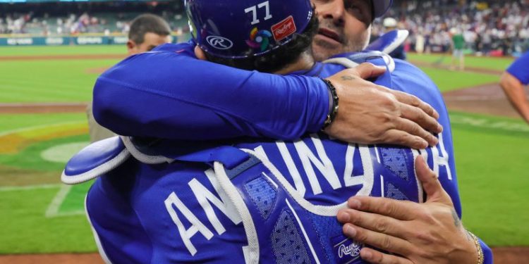 Italy GM get emotional team’s ‘sports miracle’ in WBC